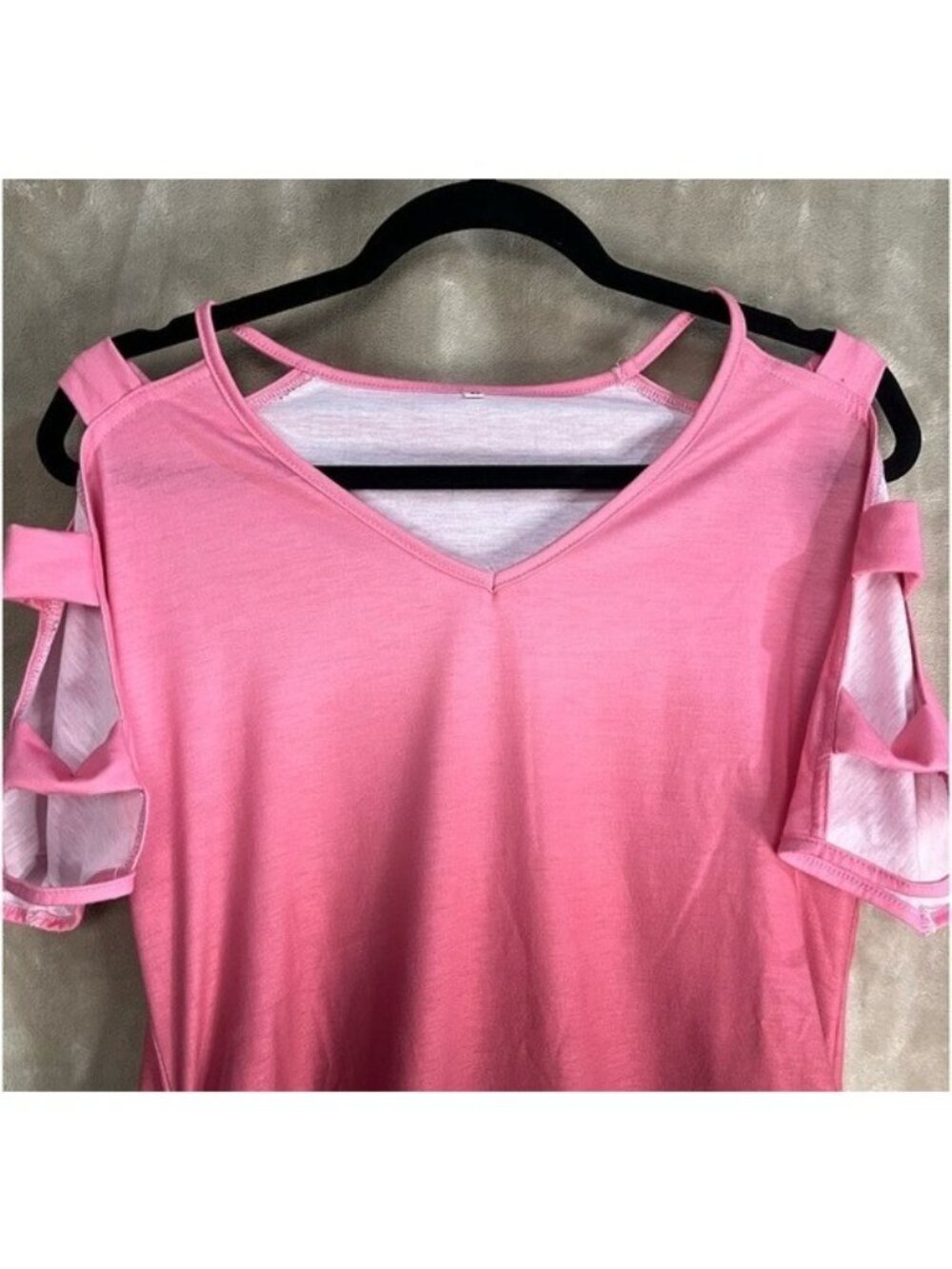 Women's V-Neck Pink Cutout Shoulder Shirt Ruched Side Seam Mauve Rose Tunic - Picture 7 of 16